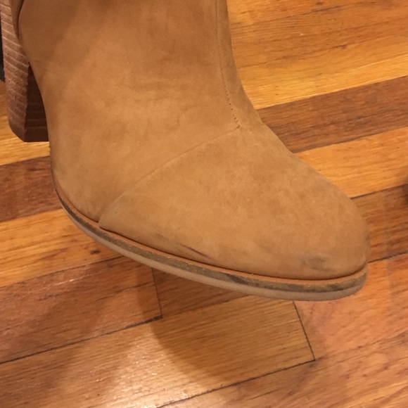 Vince Camuto Hadley Bootie - Picture 2 of 4